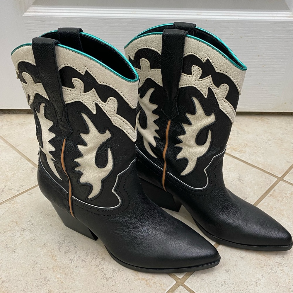 Dolce Vita Landen Boots